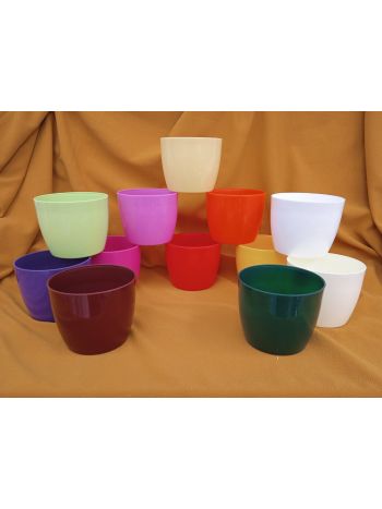 Kaspó 12 színben 11 cm